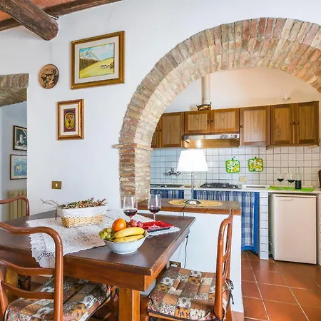 Geranio By Interhome Trequanda